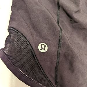 Lululemon black size extra small shorts with zipper pocket